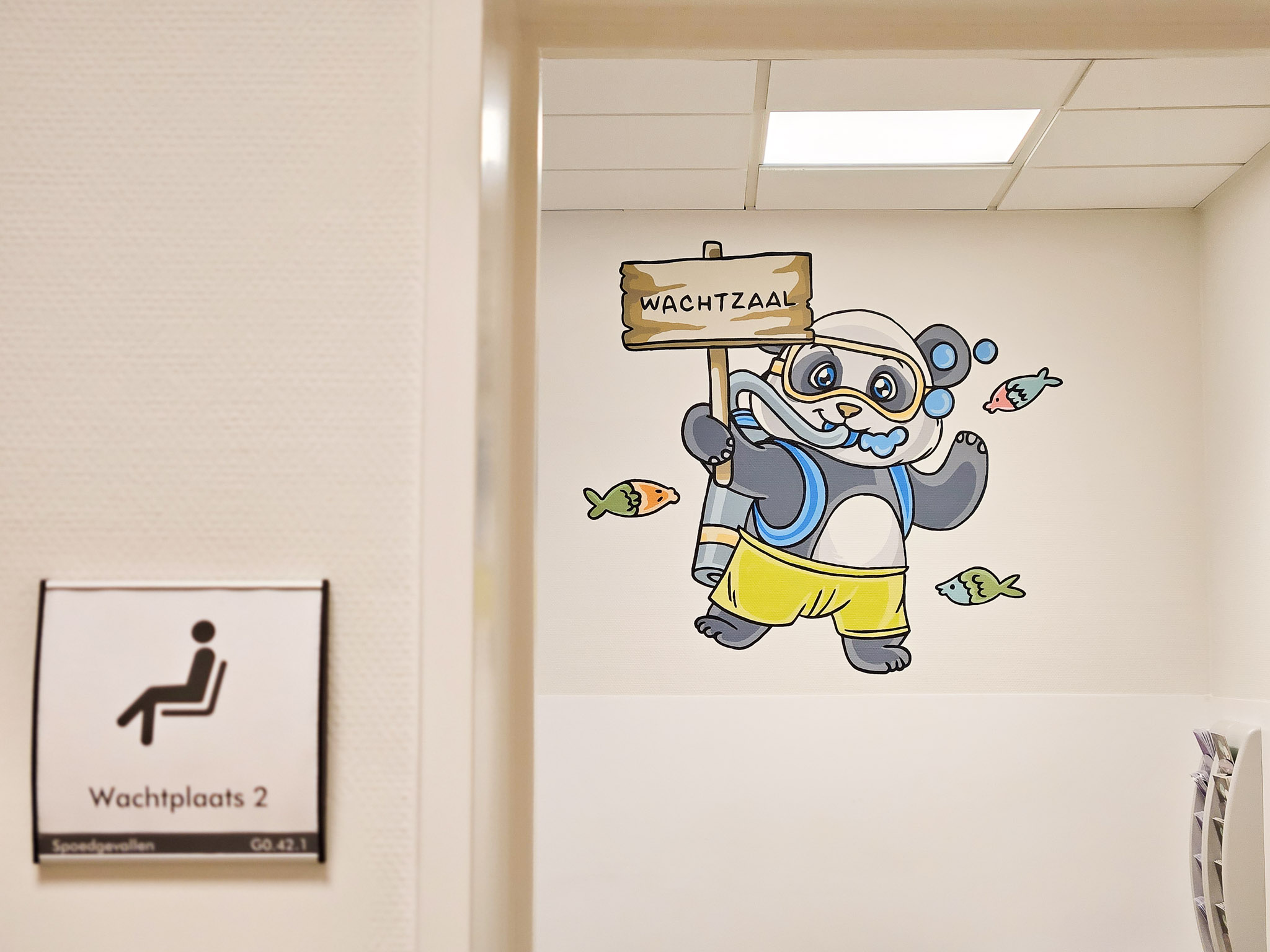 Detail muurschildering wachtzaal spoed AZ Voorkempen dankzij Jan Vertonghen Foundation